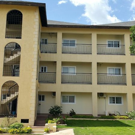 New Kingston Guest Apartments @ Donhead Eksteriør bilde